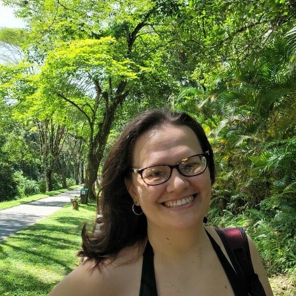 Maíra - Professor de inglês - São Paulo