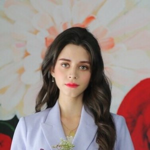 Rebecca - Prof de physique - chimie - Nancy