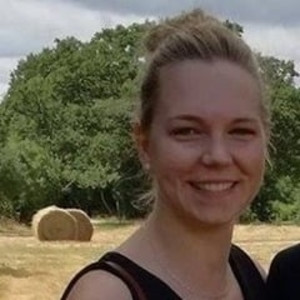 Caroline - Prof d'aide aux devoirs - Écouflant