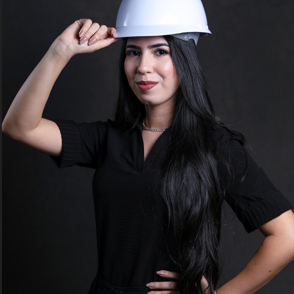 Nathália - Professor de autocad - Maringá