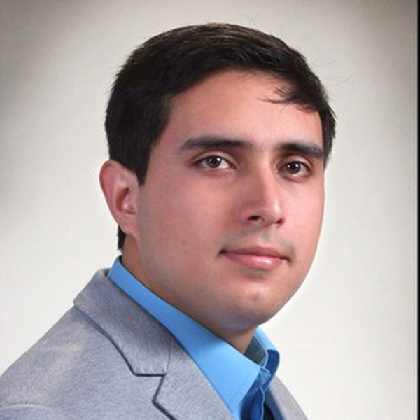 Luis - profesor de matemáticas - Monterrey