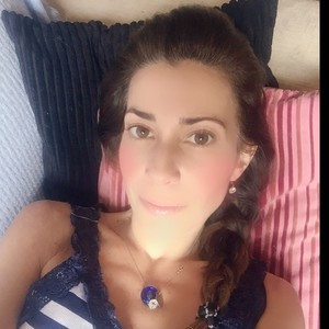Ana - Professor de inglês - 