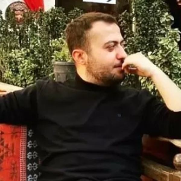 Hanifi - Tarih öğretmeni - 