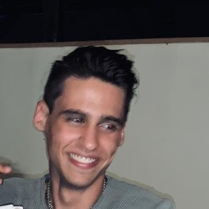 Damián - Profesor de matemática - Madrid
