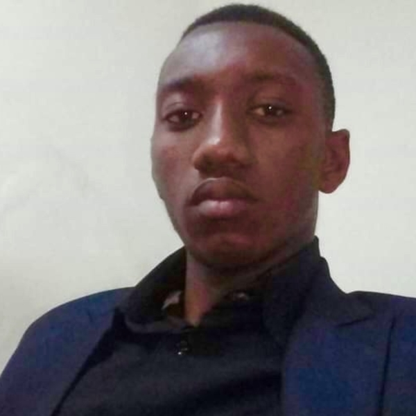 Koffi Cédric - Prof de maths - Seillons-Source-d'Argens