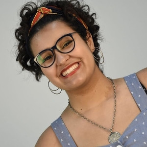 Ana - Professor de desenho - Juiz de Fora