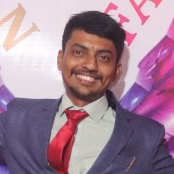 M R N A Y A N K A P A D I A - Economics teacher - Mumbai