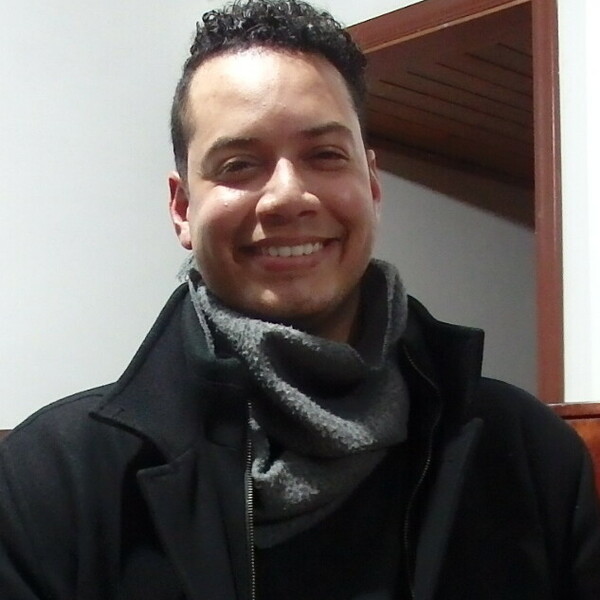 Juan - Prof solfeo - Bogotá