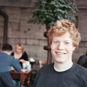 Mateusz - Prof de droit pénal - Etterbeek