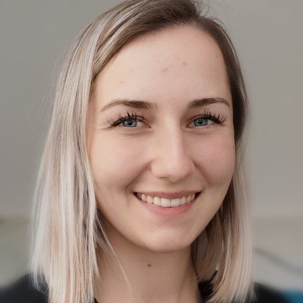 Julie - Prof de soutien scolaire - Béthisy-Saint-Pierre