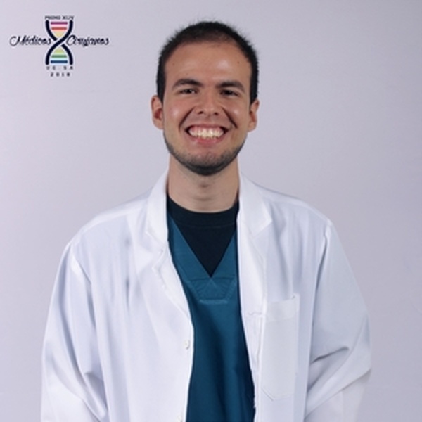 Kelvin - Profesor de microbiología - Santiago