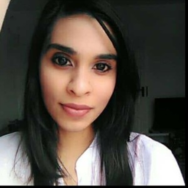 Nazeera - English tutor - Genazzano