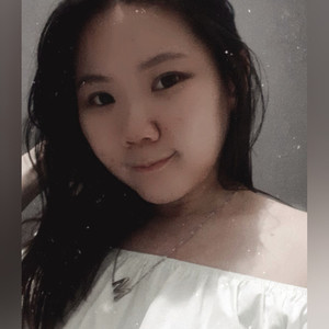 Cecilia - Guru bahasa inggris - Kecamatan Rungkut