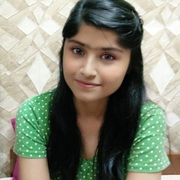 Parul - Geography tutor - New Delhi