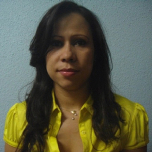 Olga - profesor de derecho civil - Madrid
