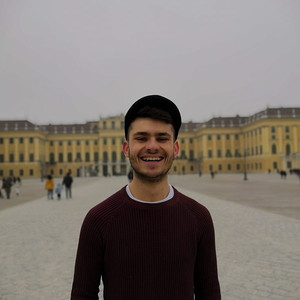 Anxo - profesor de biología - Madrid