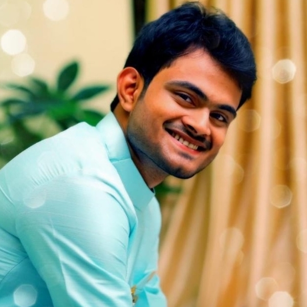 Vijay - Leadership tutor - London