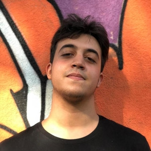 Matteo - Insegnante di matematica - Bari