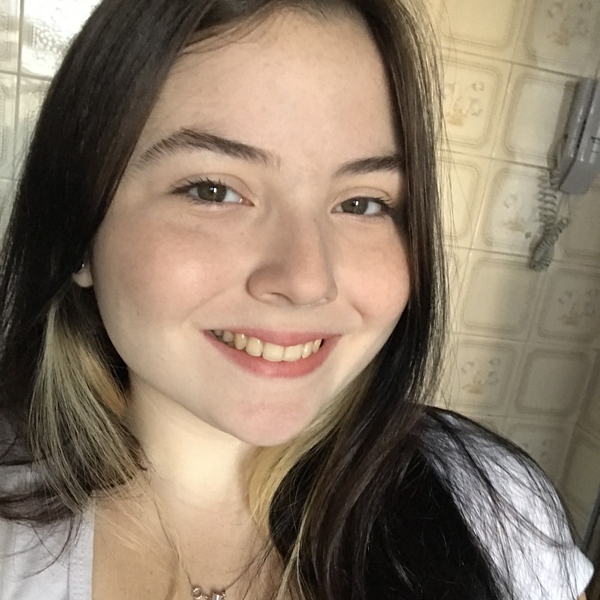 Isabella - Professor de inglês americano - Santos