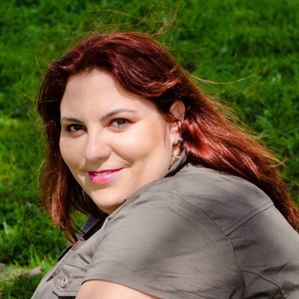 Karla - Professor de redação - São José dos Pinhais