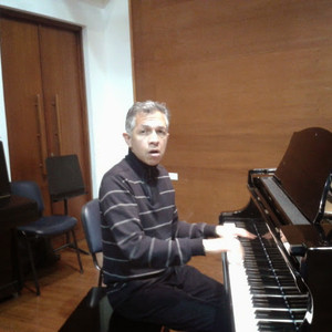 Luis Alfonso - profesor de solfeo - Bogotá
