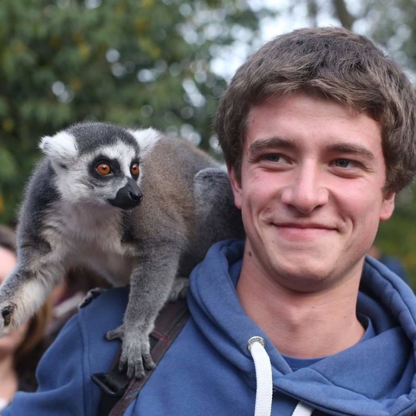 Corentin - Prof de physique - chimie - Braine-le-Château