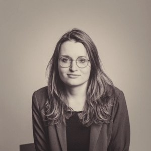 Anna - Prof de dissertation - Paris