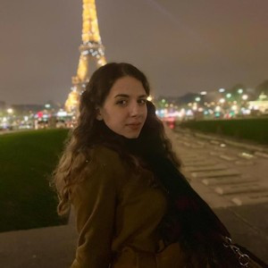 Kaylin - French teacher - Lincoln