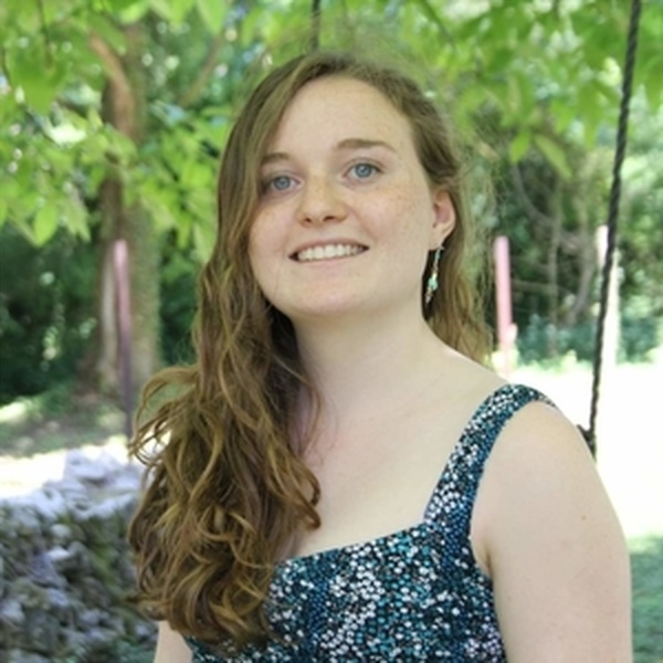 Romane - professeur de mathématiques - Nantes