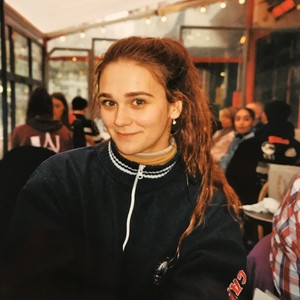 Pavla - Prof de serbo-croate - Paris