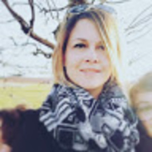 Julie - Prof de méditation - Lablachère