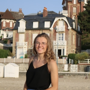 Alice - Prof de français - La Madeleine