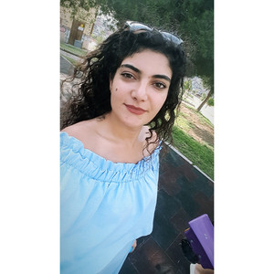 Müge - Organik kimya öğretmeni - İzmir