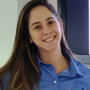 Laís - Professor de biologia - Campos dos Goytacazes