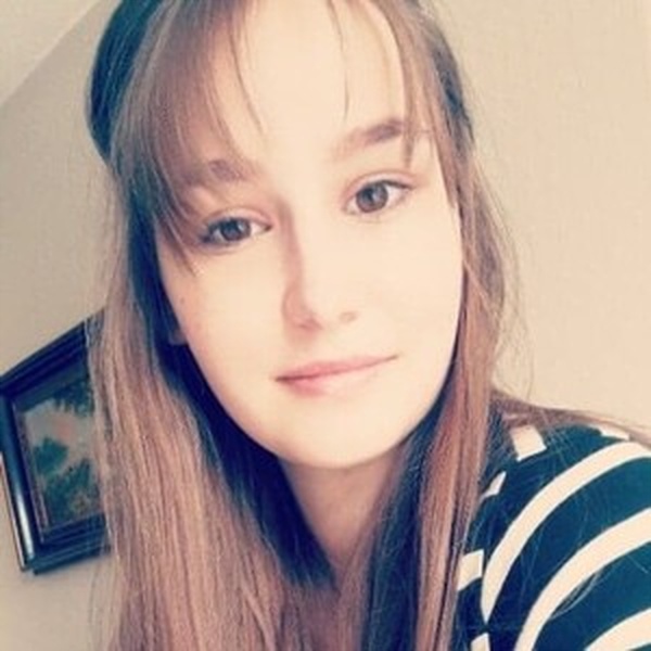 Carlotta - Biologielehrerin - Hamburg