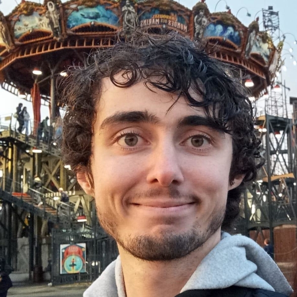 Thomas - Prof de préparation bac scientifique - Orsay