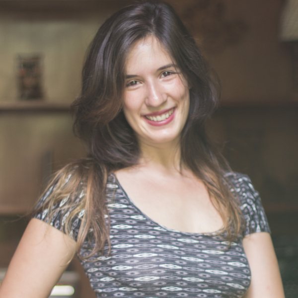Eugenia - profesor de guitarra - Aldea en Cabo