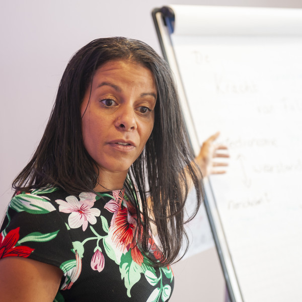 Vivienne - Prof sollicitatietraining - Huizen