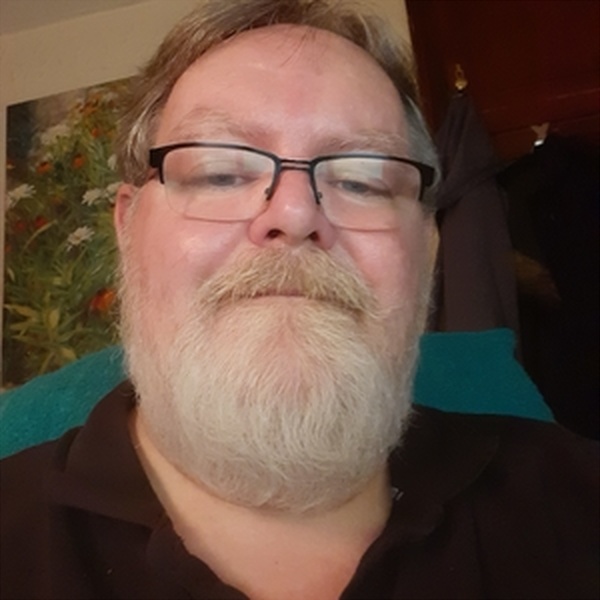 Christopher - Maths tutor - Resolven