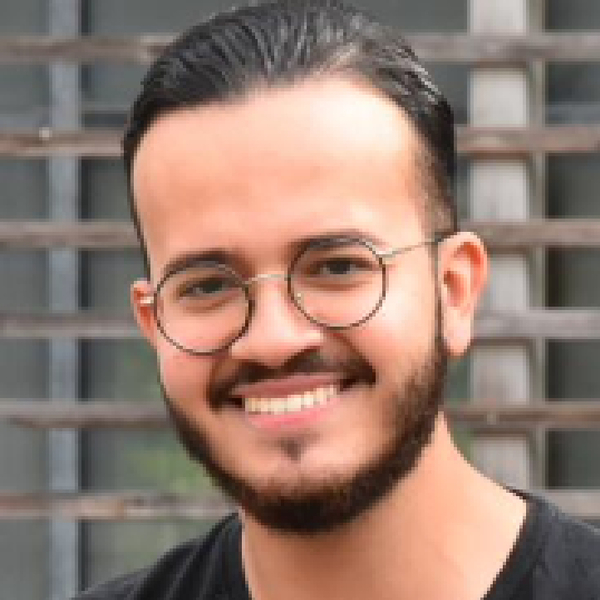 Hicham - Prof de SVT - Stains