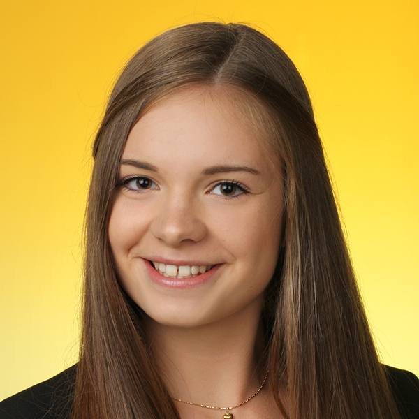 Annika - Lehrkraft für Gesang - Regensburg