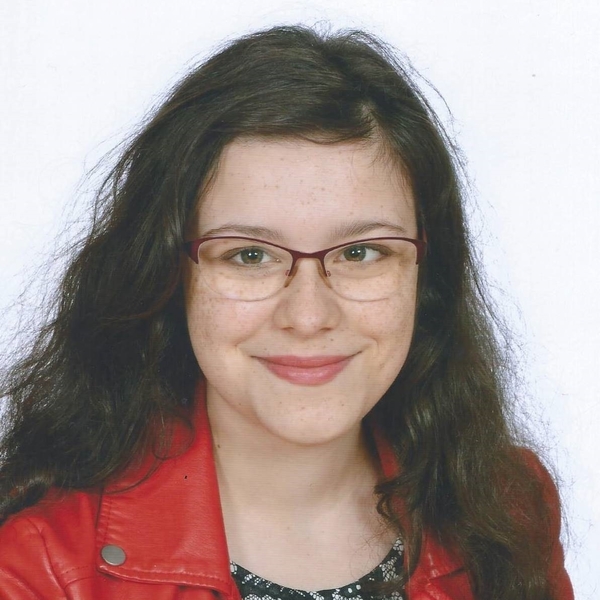 Esméralda - Prof de français - Cergy