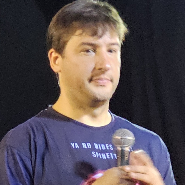 Nicolas - prof de Handpan - Ostende