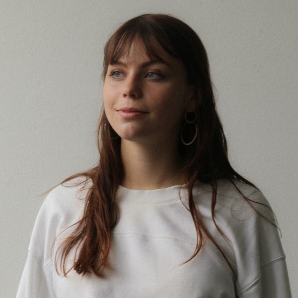 Nina - Zeichenlehrerin - Köln