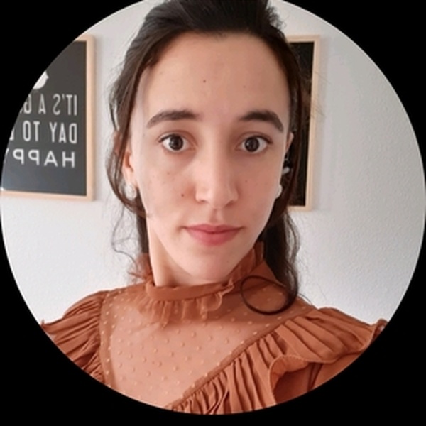 Sonia - professeur de mathématiques - Reims