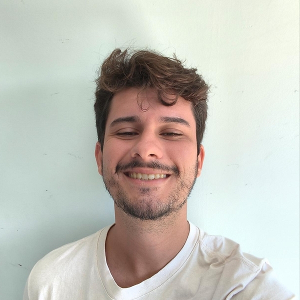 Marcelo - Professor de preparação para concursos - Centro