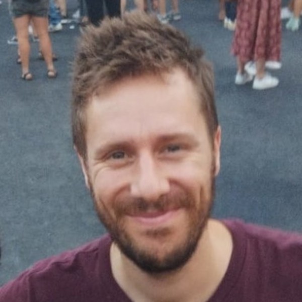 Yann - Prof de philosophie - Nîmes