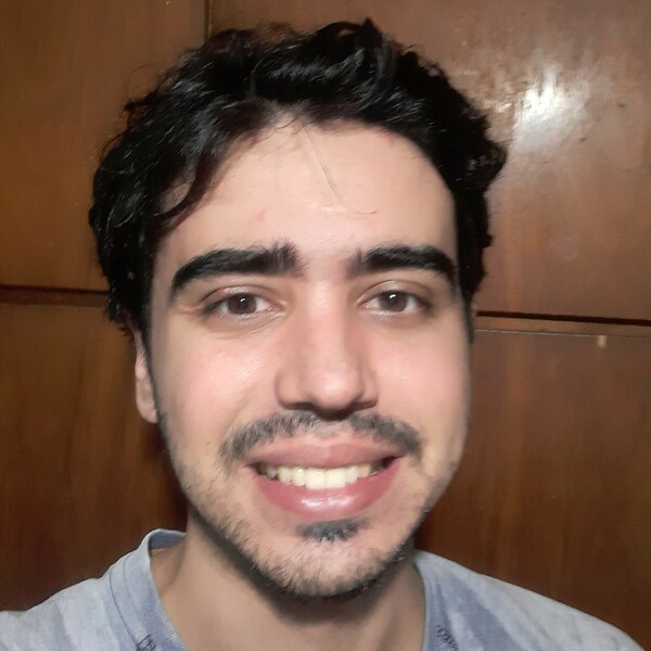 Roberto - Professor de matemática - Niterói