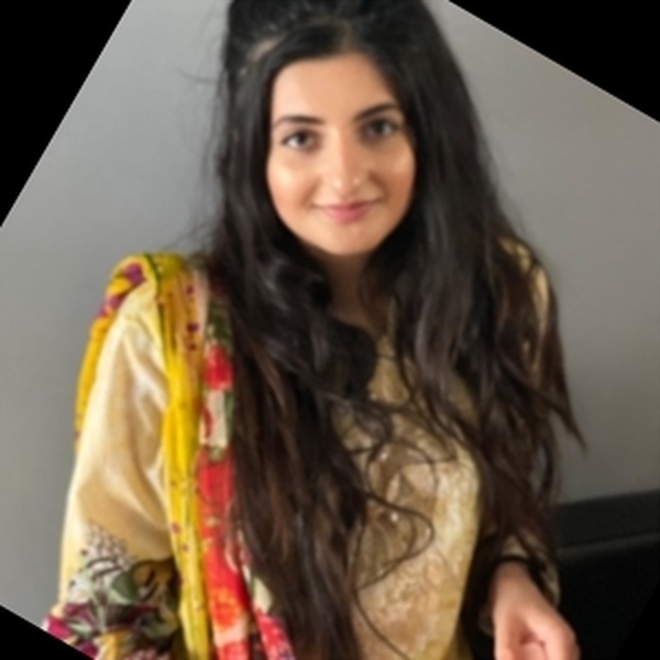 Alisha - Math tutor - Bury