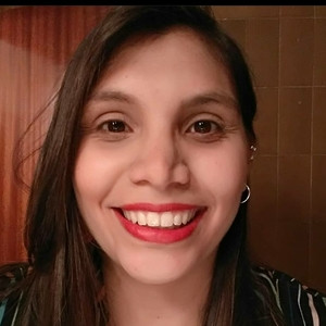 Carla - Profe de cosmetología - Barcelona